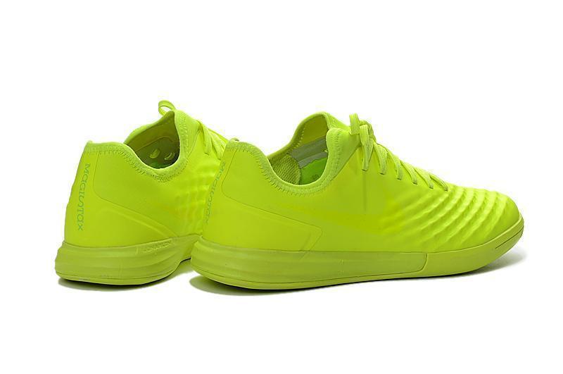 New Nike MagistaX Finale II IC Soccer Cleats Shoes Volt Barely Volt Electric Green